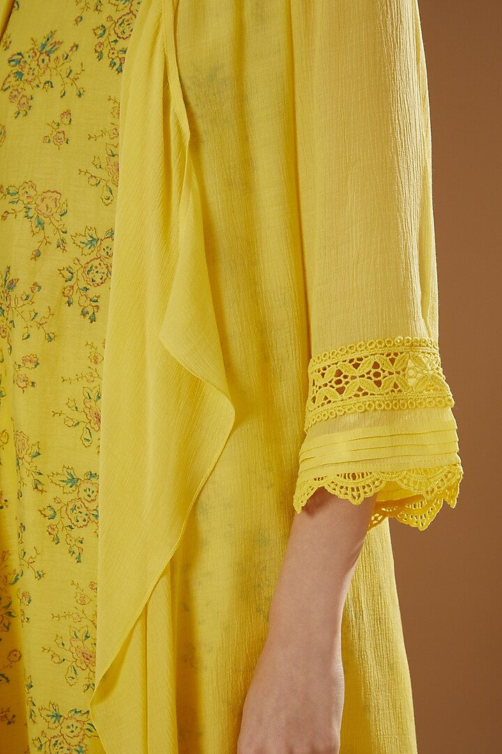 Yellow Block Printed Shrug Set by OMI at Pernia's Pop Up Shop