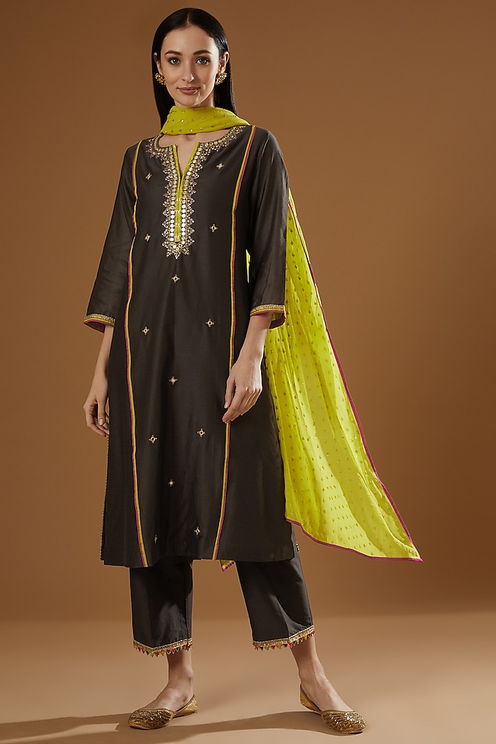 Brown Hand Embroidered Kurta Set by OMI