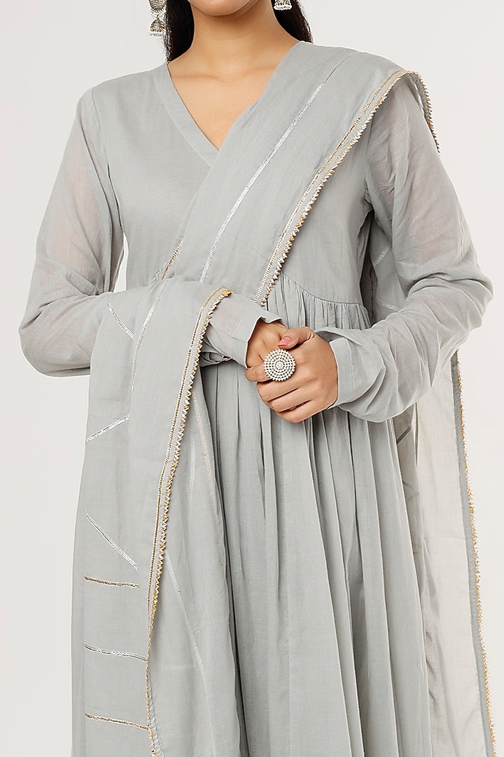 Sky Grey Mulmul Anarkali Kurta Set by Omaana Jaipure at Pernia's Pop Up Shop