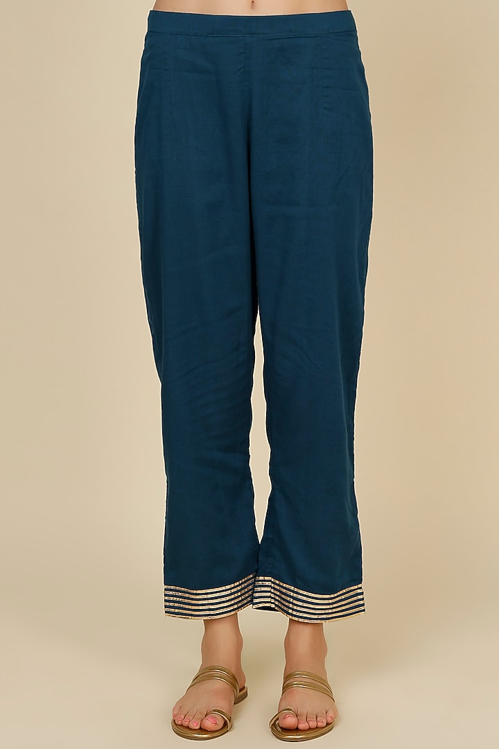 Casa Blue Mulmul Kurta Set by Omaana Jaipure at Pernia's Pop Up Shop