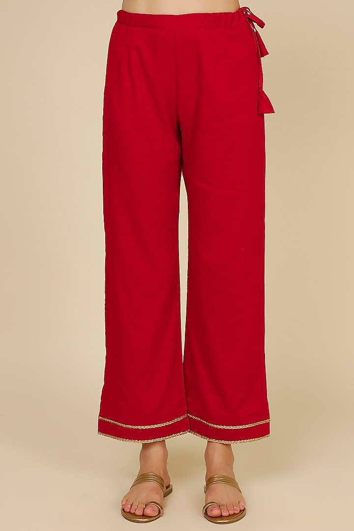 Red Embroidered Kurta Set by Omaana Jaipure at Pernia's Pop Up Shop