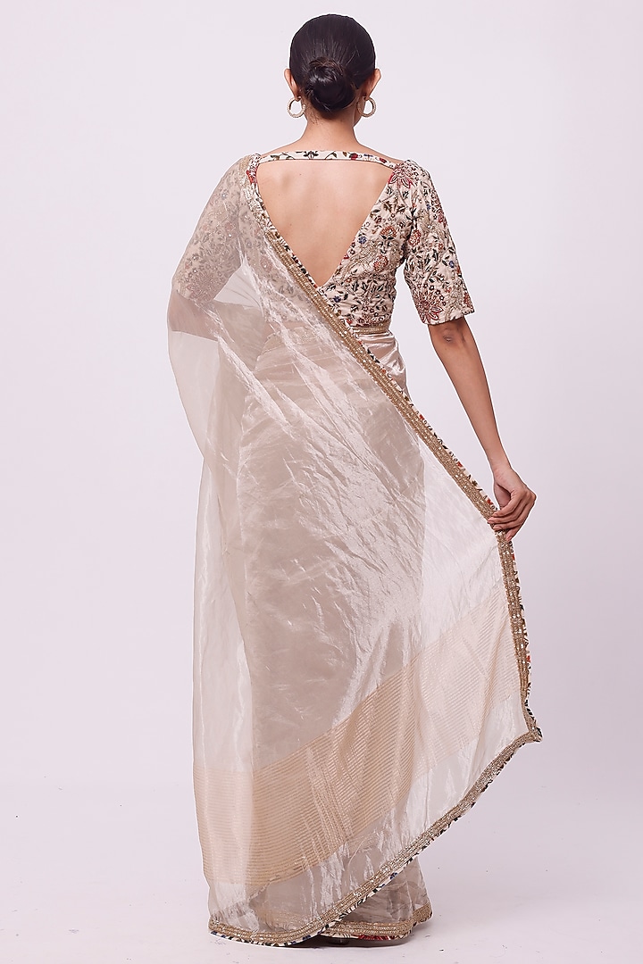 Off-White Handloom Party Wear Saree Set by Onaya at Pernia's Pop Up Shop