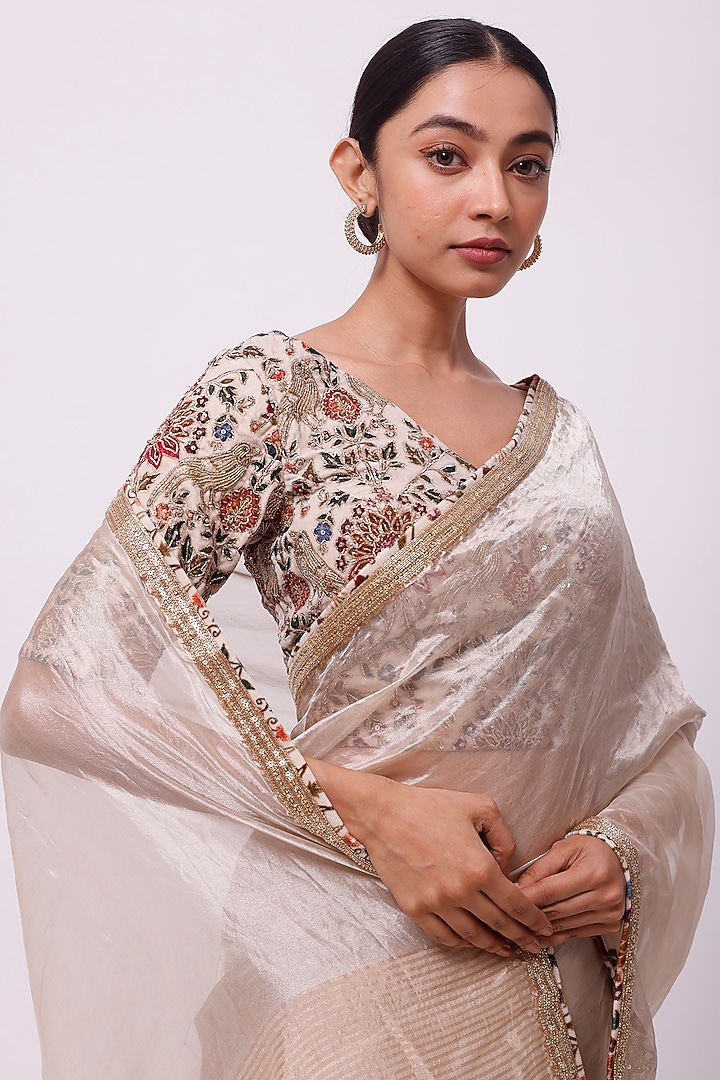 Off-White Handloom Party Wear Saree Set by Onaya at Pernia's Pop Up Shop