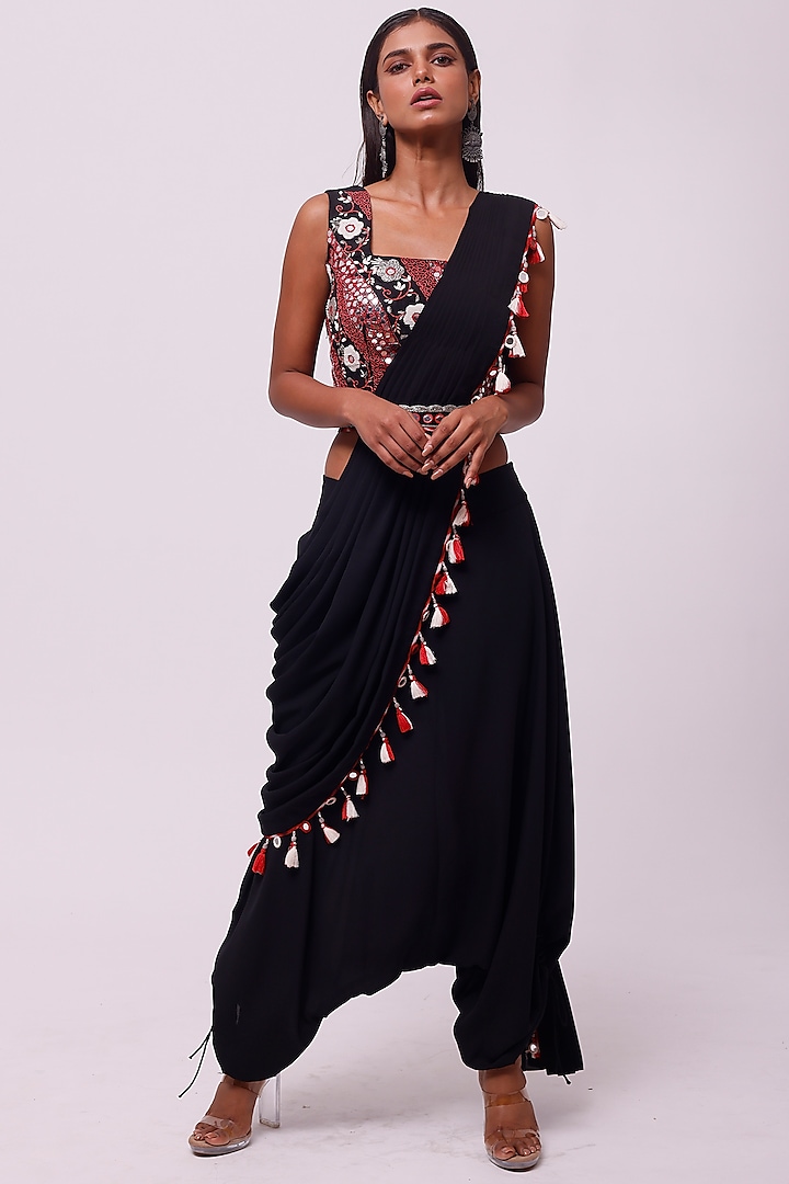 Black Embroidered Draped Saree Set by Onaya at Pernia's Pop Up Shop