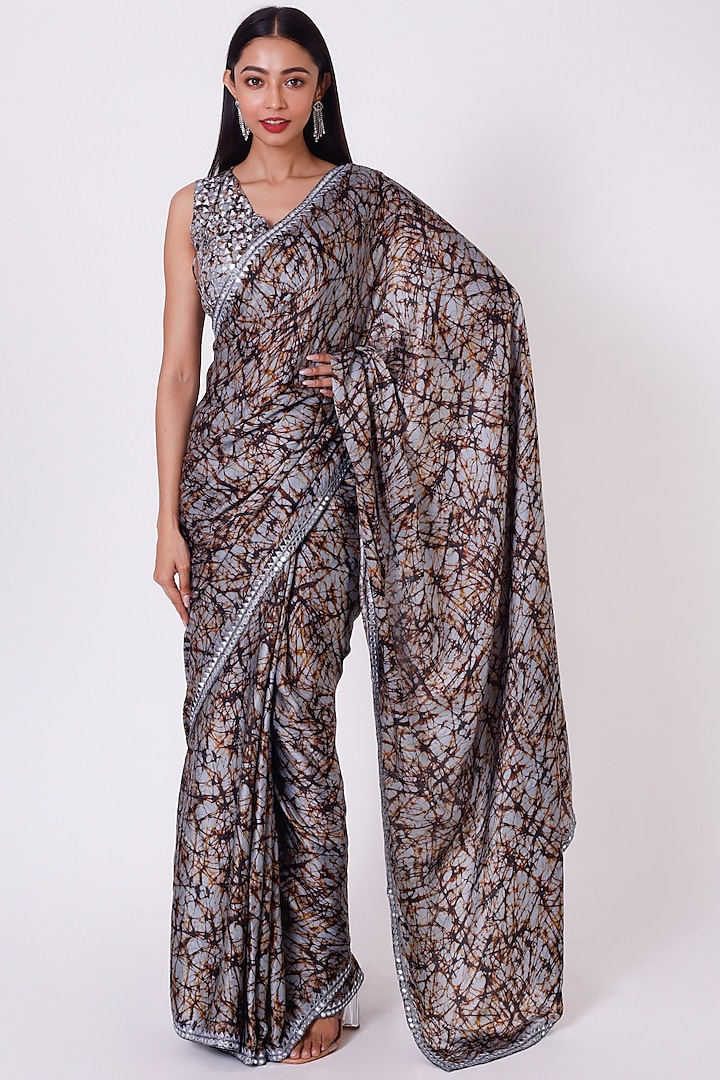 Grey & Brown Embroidered Saree Set by Onaya