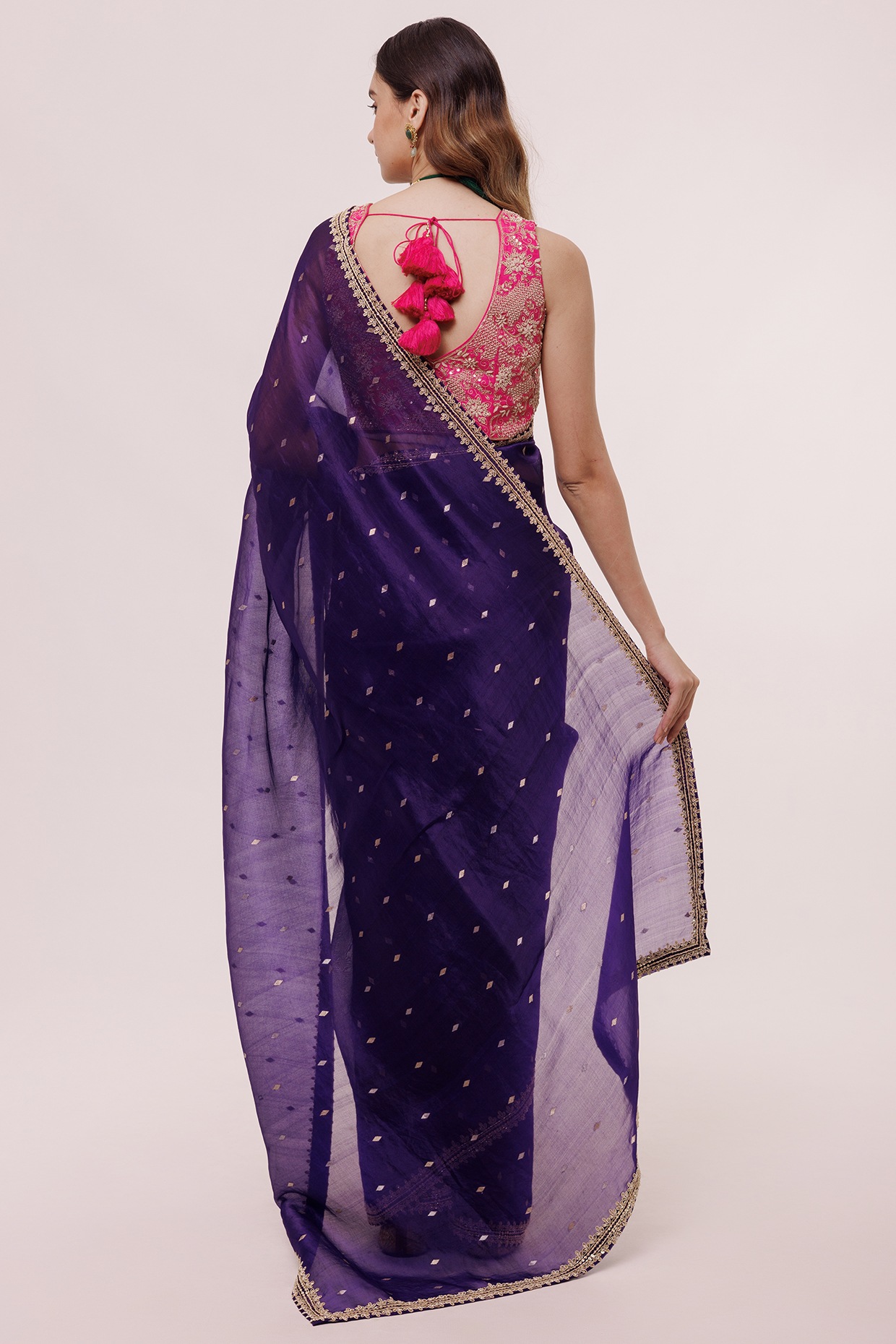 Handloom Pure Silk Cotton Gadwal Saree in Dark Purple : SMUA168