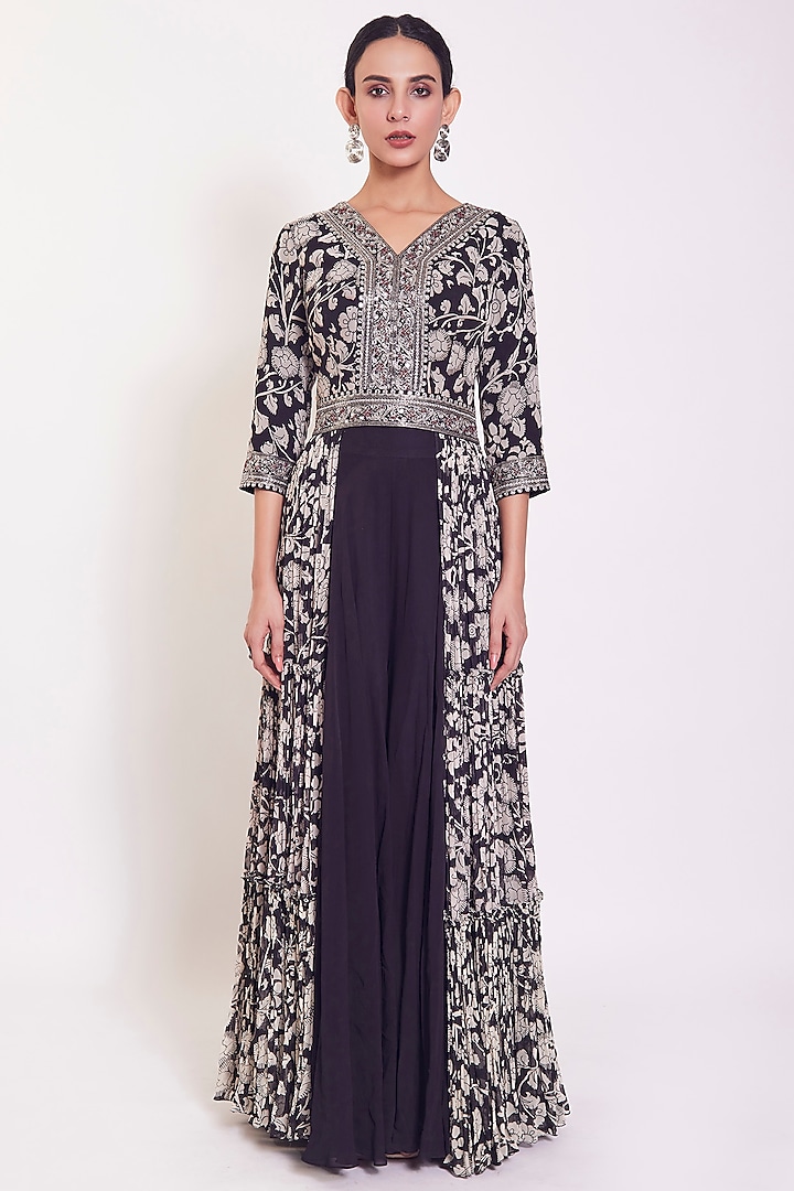 Black & White Printed Kurta Set by Onaya at Pernia's Pop Up Shop