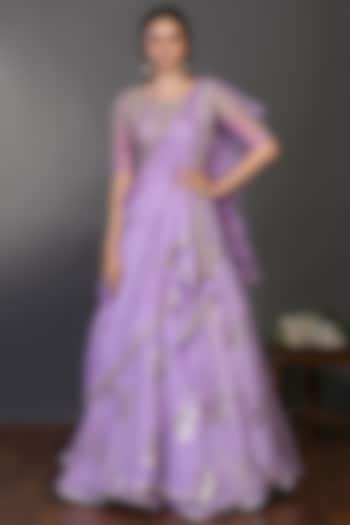 Mauve Embroidered Wedding Lehenga Set by Onaya at Pernia's Pop Up Shop