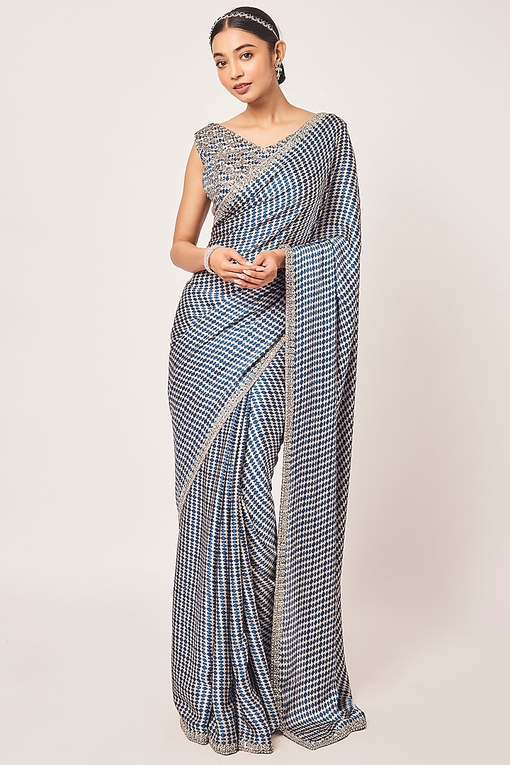 Blue Printed & Embellished Saree Set by Onaya at Pernia's Pop Up Shop