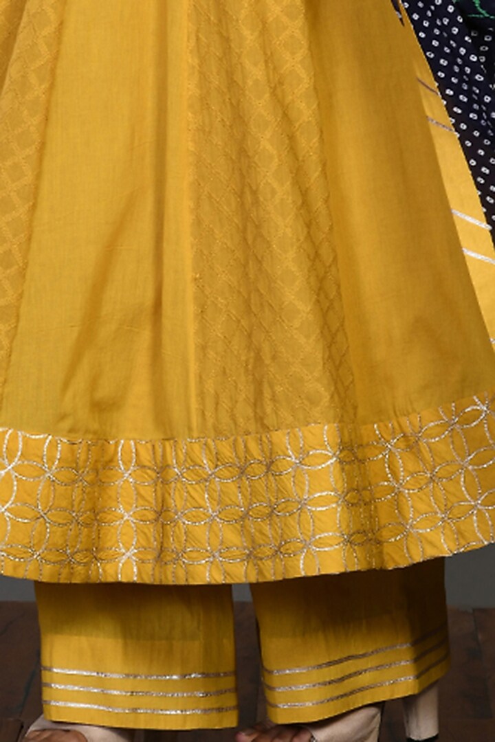 Dandelion Yellow Moti Embroidered Kurta Set by Onaya at Pernia's Pop Up Shop