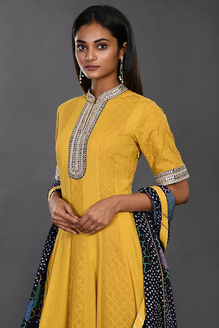 Dandelion Yellow Moti Embroidered Kurta Set by Onaya at Pernia's Pop Up Shop