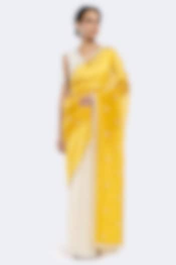 Off-White & Yellow Organza Cheed Embellished Saree Set by Onaya at Pernia's Pop Up Shop