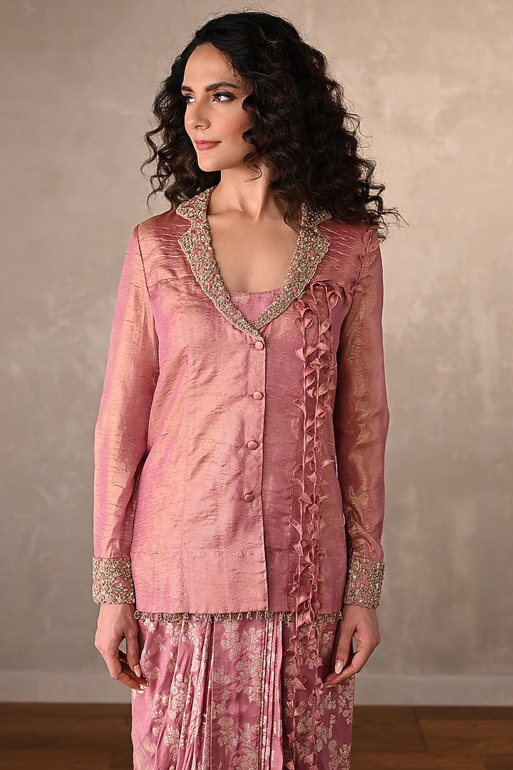 Light Magenta Banarasi Draped Skirt Set by Onaya at Pernia's Pop Up Shop
