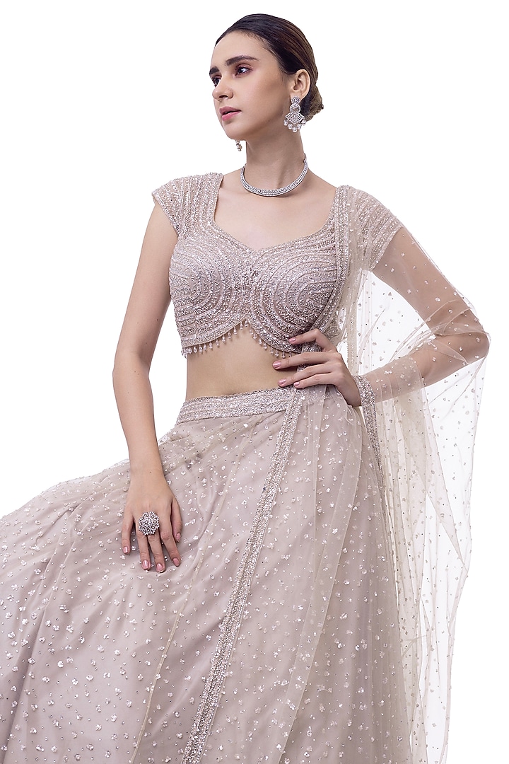 Off-White Net Embellished Wedding Lehenga Set by Onaya at Pernia's Pop Up Shop