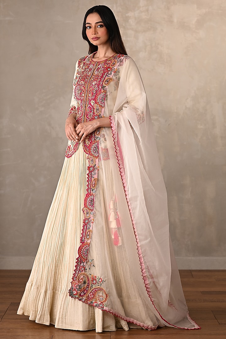 Off-White Organza Crushed Jacket Wedding Lehenga Set by Onaya at Pernia's Pop Up Shop