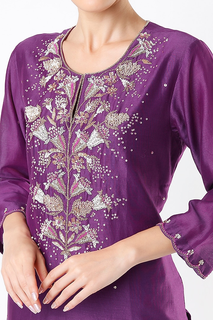 Violet Hand Embroidered Kurta by One not two at Pernia's Pop Up Shop