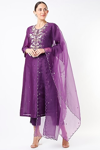 Violet Silk Organza Sequins Embroidered Dupatta by One not two