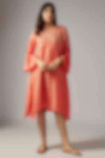 Coral Viscose Silk Kurta by One not two at Pernia's Pop Up Shop