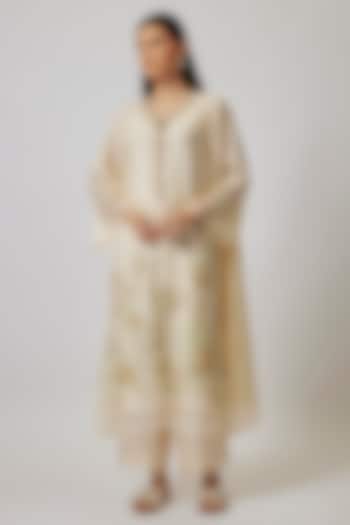 Ecru Viscose Silk & Silk Organza Hand Embroidered Kurta Set by One not two at Pernia's Pop Up Shop