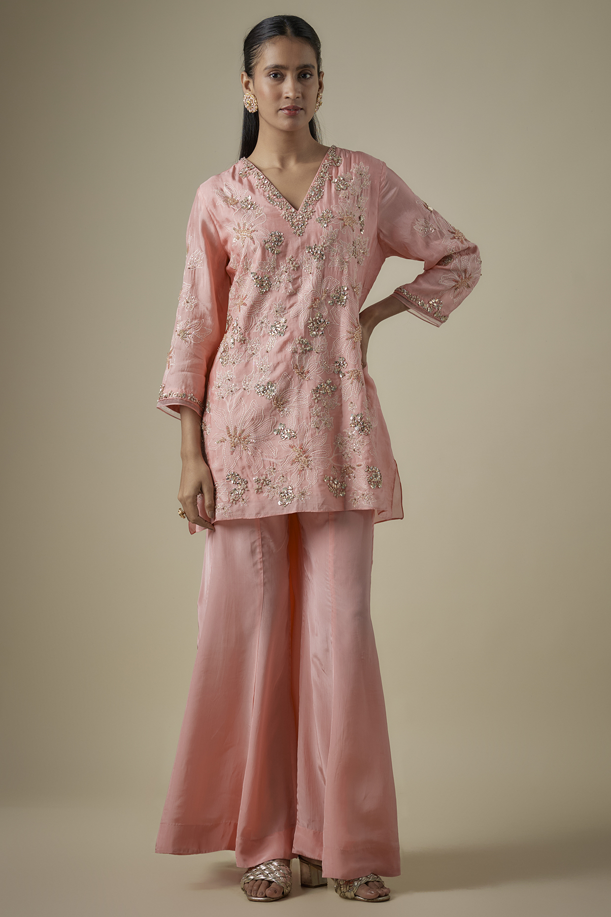 Peach Viscose Silk Floral Thread Embroidered Kurta Set by One not two at Pernia's Pop Up Shop