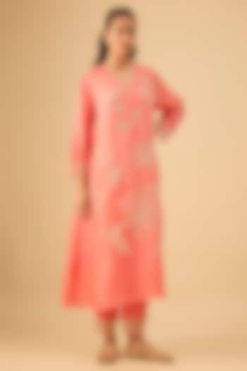 Coral Viscose Silk Floral Thread Embroidered Kurta Set by One not two at Pernia's Pop Up Shop
