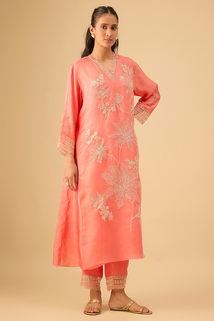 Coral Viscose Silk Floral Thread Embroidered Kurta Set by One not two at Pernia's Pop Up Shop