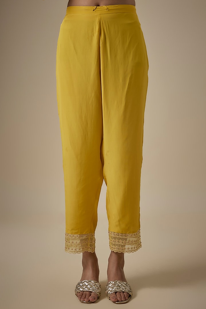 Mango Viscose Silk Floral Thread Embroidered Kurta Set by One not two at Pernia's Pop Up Shop