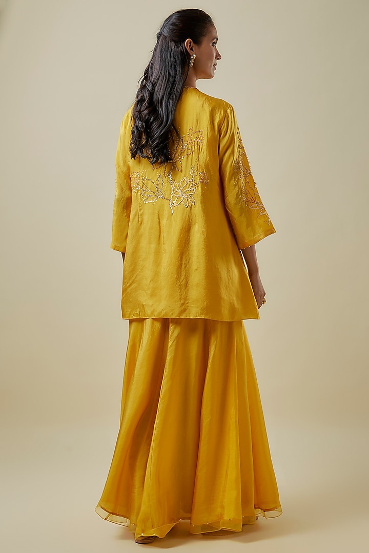 Golden Yellow Viscose Silk Hand Embroidered Kurta Set by One not two at Pernia's Pop Up Shop