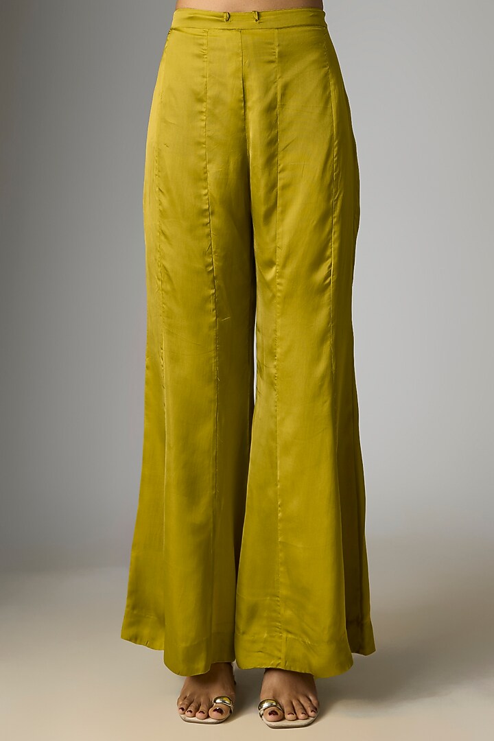 Henna Green Silk Organza Sequin Embroidered Kurta Set by One not two at Pernia's Pop Up Shop