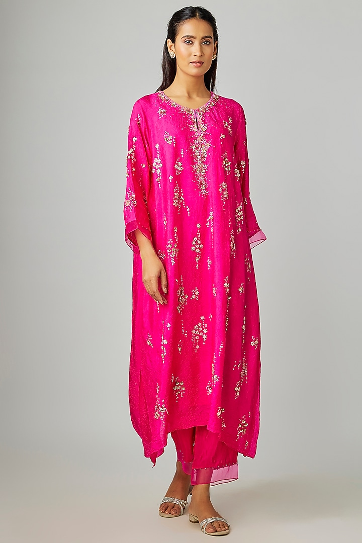 Hot Pink Silk Embroidered Kurta Set by One not two at Pernia's Pop Up Shop