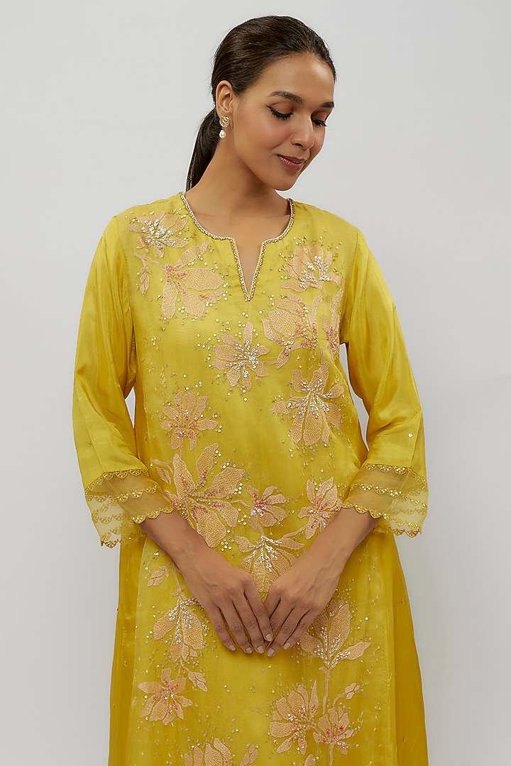 Mango Yellow Viscose Silk Floral Thread Embroidered A-Line Kurta Set by One not two at Pernia's Pop Up Shop