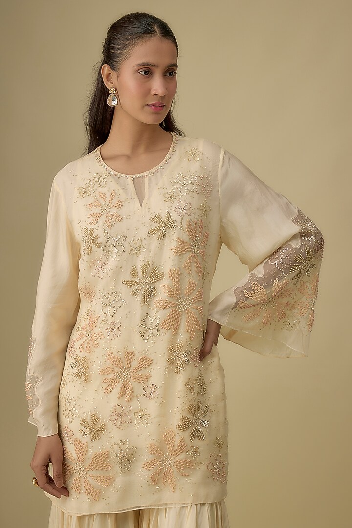 Ecru Viscose Silk Sequins & Floral Embroidered Kurta Set by One not two at Pernia's Pop Up Shop