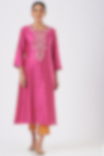 Hot Pink Hand Embroidered Straight Kurta by One not two