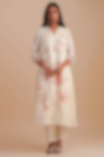 Ecru Silk & Organza Hand Embroidered Kurta Set by One not two at Pernia's Pop Up Shop