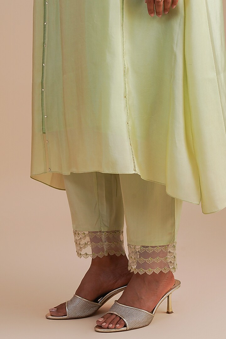 Mist Silk & Organza Floral Hand Embroidered Kurta Set by One not two at Pernia's Pop Up Shop