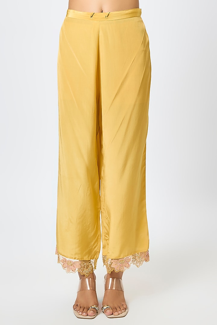 Daffodil Viscose Organza Hand Embroidered Kurta Set by One not two at Pernia's Pop Up Shop