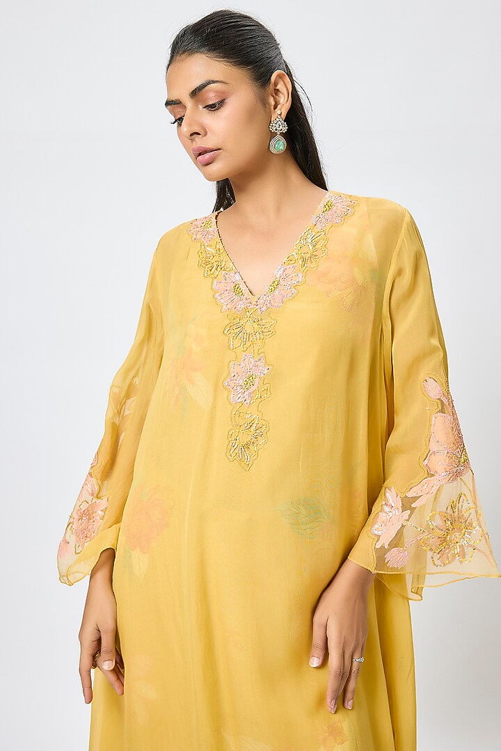 Daffodil Viscose Organza Hand Embroidered Kurta Set by One not two at Pernia's Pop Up Shop