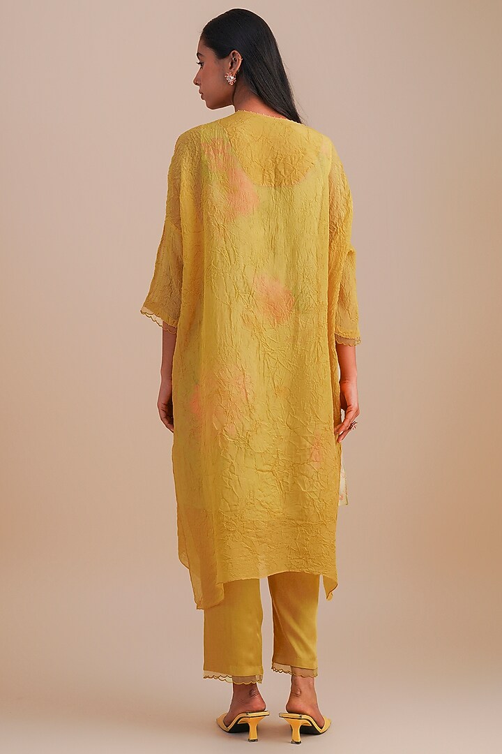 Daffodil Viscose Organza Floral Hand Embroidered Kurta Set by One not two at Pernia's Pop Up Shop