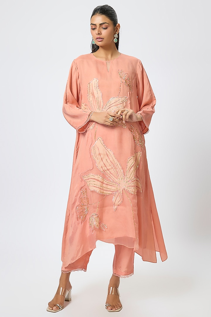 Blush Silk Organza Hand Embroidered Kurta Set by One not two at Pernia's Pop Up Shop