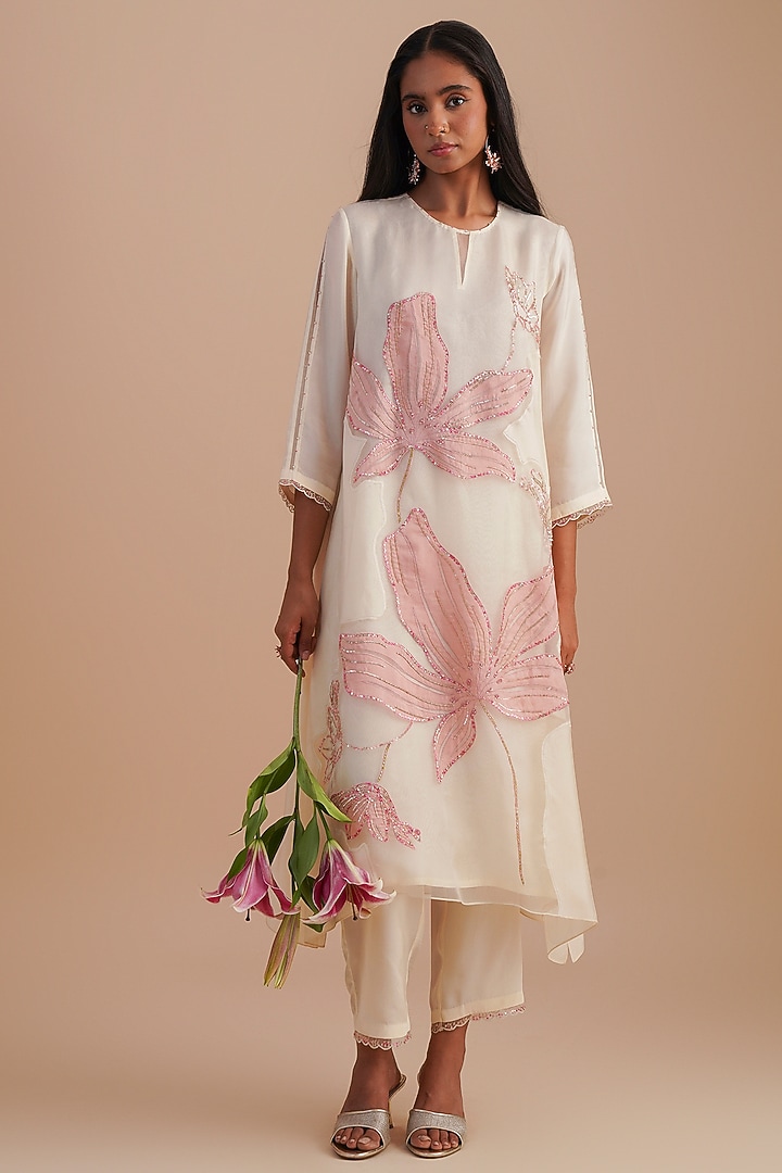 Ecru Silk Organza Hand Embroidered Kurta Set by One not two at Pernia's Pop Up Shop