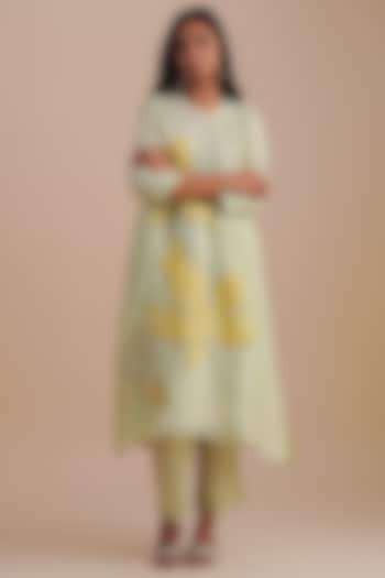 Mist Silk Organza Hand Embroidered Kurta Set by One not two at Pernia's Pop Up Shop