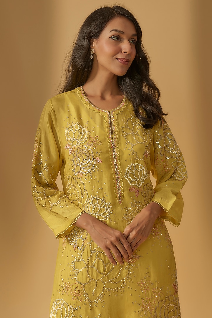 Yellow Viscose Silk Hand Embroidered Kurta by One not two at Pernia's Pop Up Shop