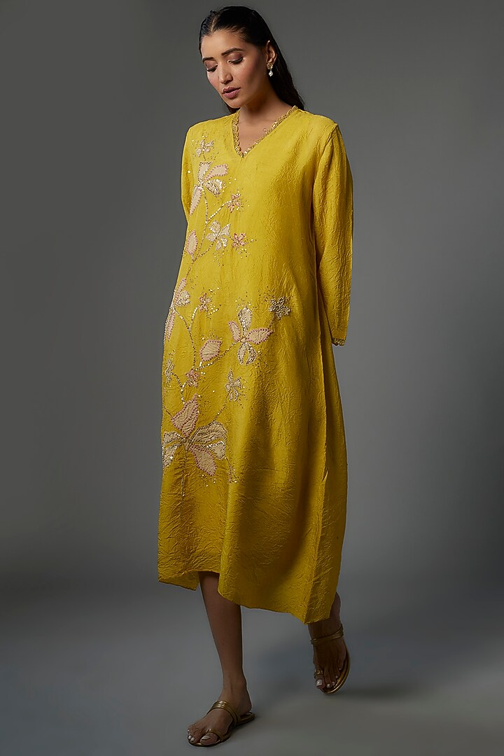 Yellow Crushed Silk Hand Embroidered Kurta by One not two at Pernia's Pop Up Shop