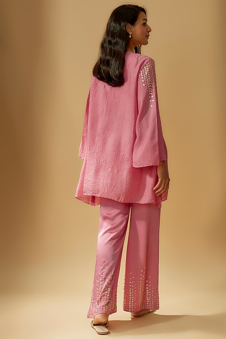 Rose Viscose Silk Hand Embroidered Kurta Set by One not two at Pernia's Pop Up Shop