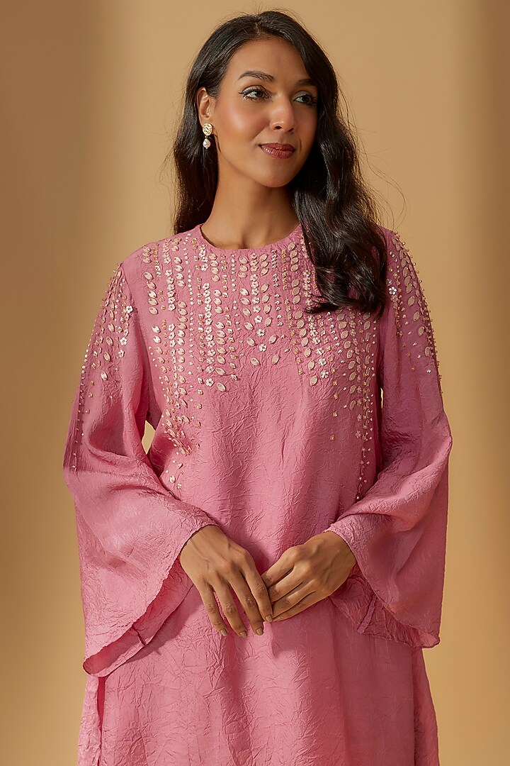 Rose Viscose Silk Hand Embroidered Kurta Set by One not two at Pernia's Pop Up Shop