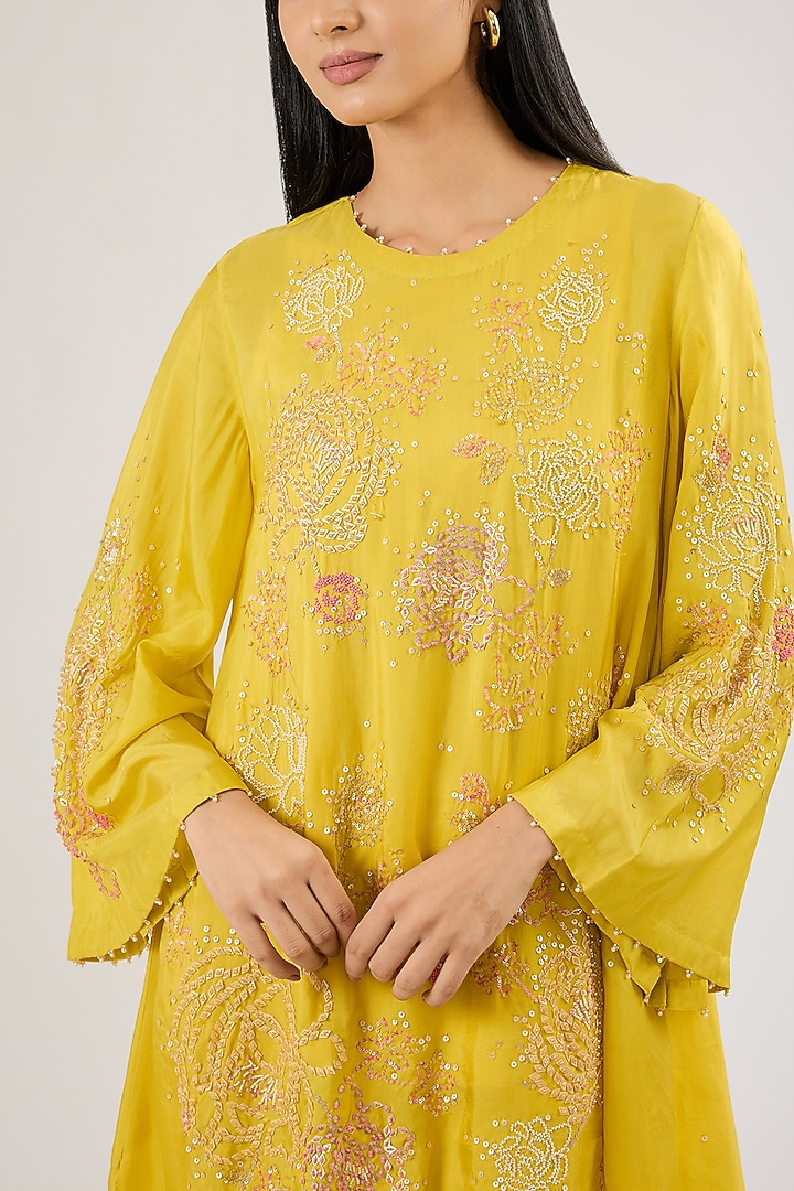 Mango Yellow Viscose Silk Floral Hand Embroidered A-Line Kurta Set by One not two at Pernia's Pop Up Shop