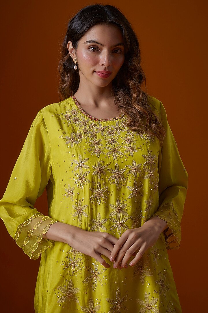 Yellow Viscose Silk Hand Embroidered Kurta by One not two at Pernia's Pop Up Shop