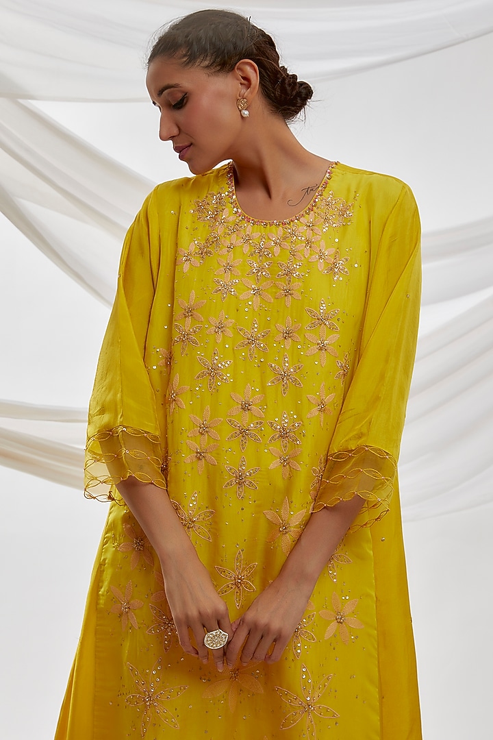Yellow Viscose Silk Embroidered Kurta by One not two at Pernia's Pop Up Shop