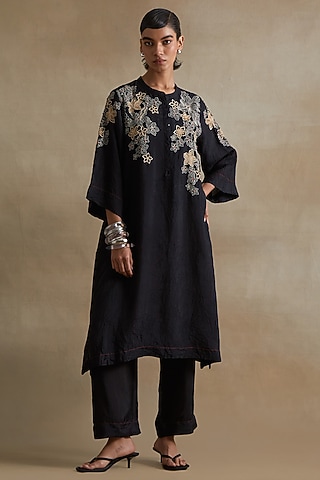 Black Silk Floral Cutwork Kurta Set by One not two