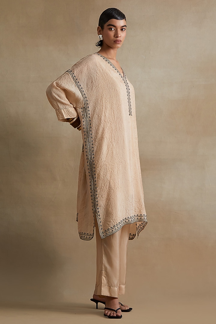 Clay Colored Silk Thread Hand Embroidered Kaftan Set by One not two at Pernia's Pop Up Shop